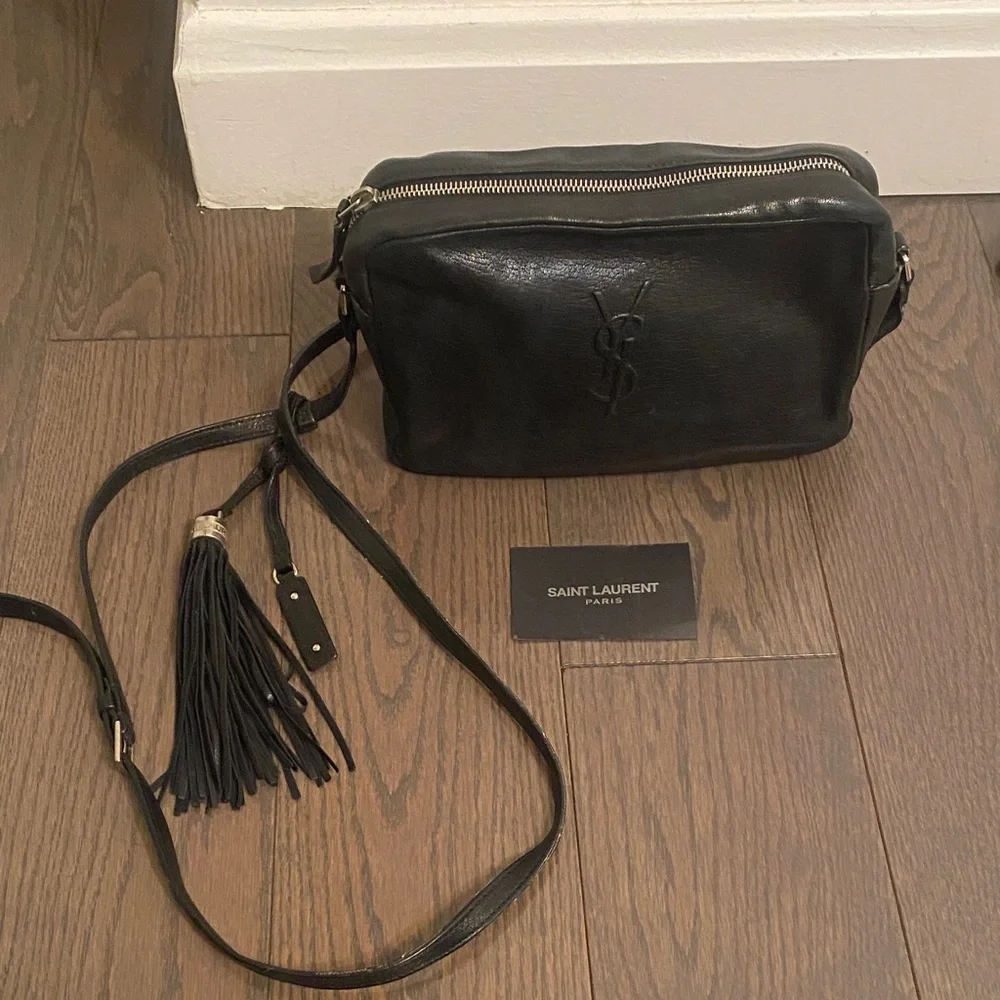 Saint Laurent Black Leather Shoulder Bag - Picture 1 of 6